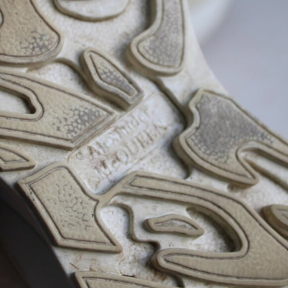 Alexander McQueen Women's White Sprint Runner Low-Top Leather Sneakers sz 36 / 6 - Picture 13 of 14